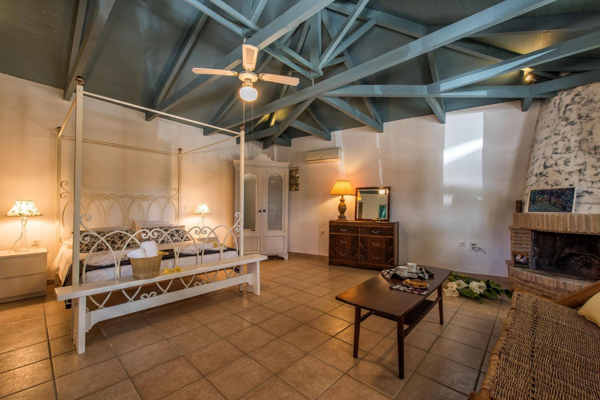 Sarakino House Of Literature Villa Agios Dimitrios  Buitenkant foto